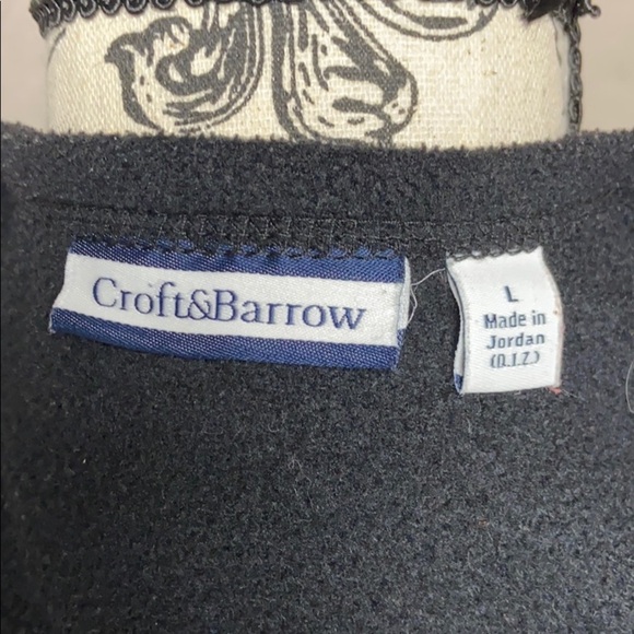 Croft & Barrow black embordered fleece zip up top - Picture 7 of 7